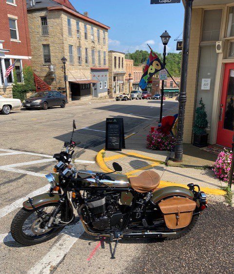 Midwest Motorcycle Tour: Woody Tests The Halcyon 450