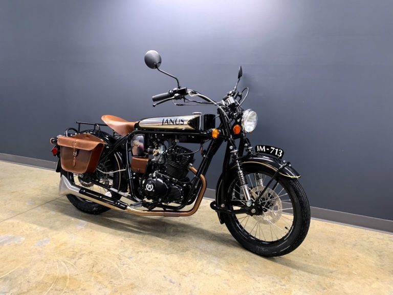 Janus-Classic-Handbuilt-Motorcycles-357