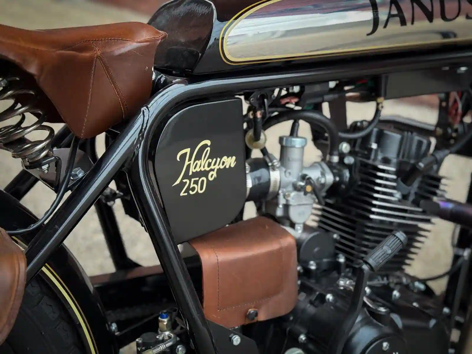 Halcyon 250 #300 - Image 7