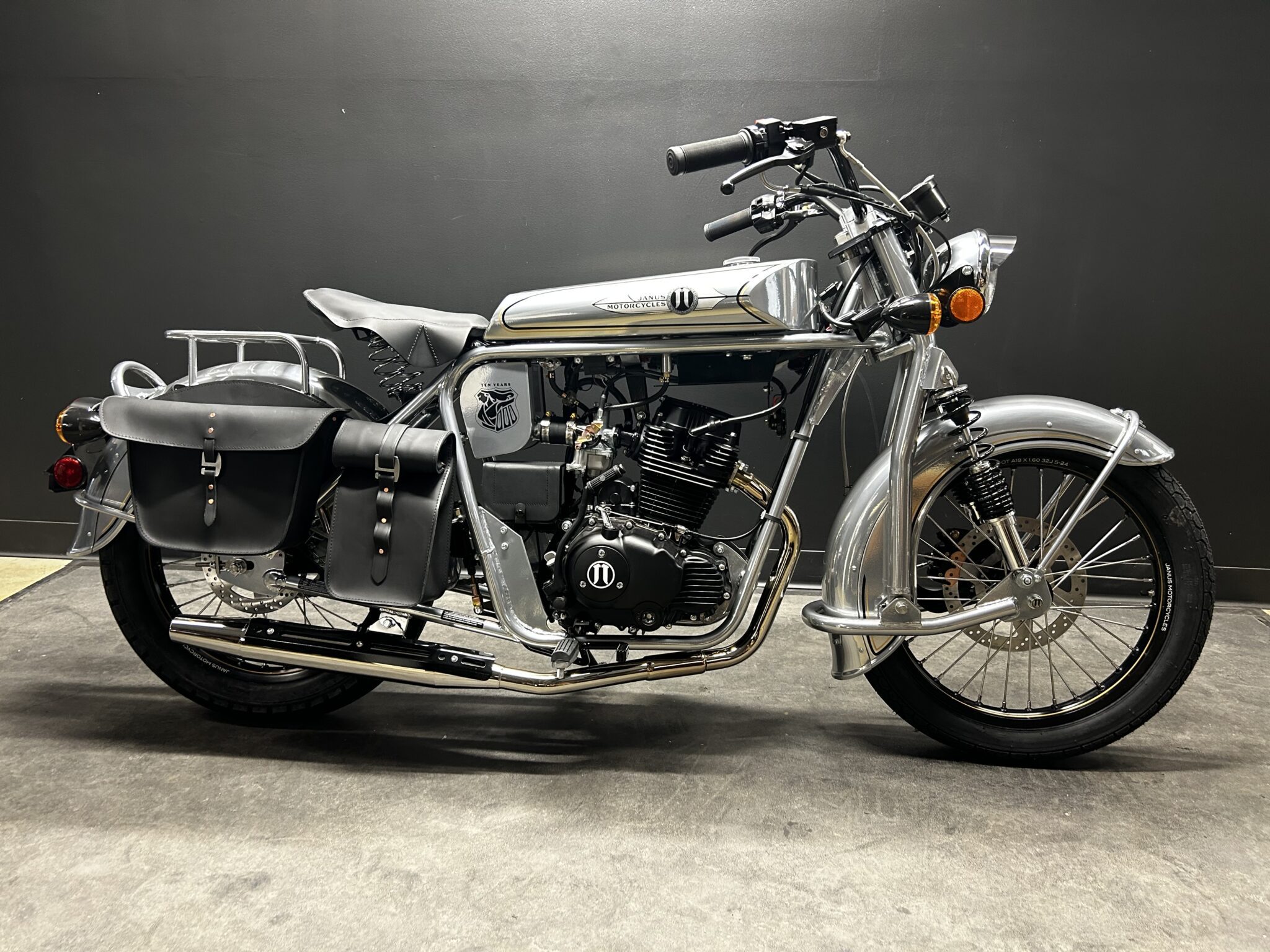 Halcyon 250 10 Yr. Anniversary Edition #5