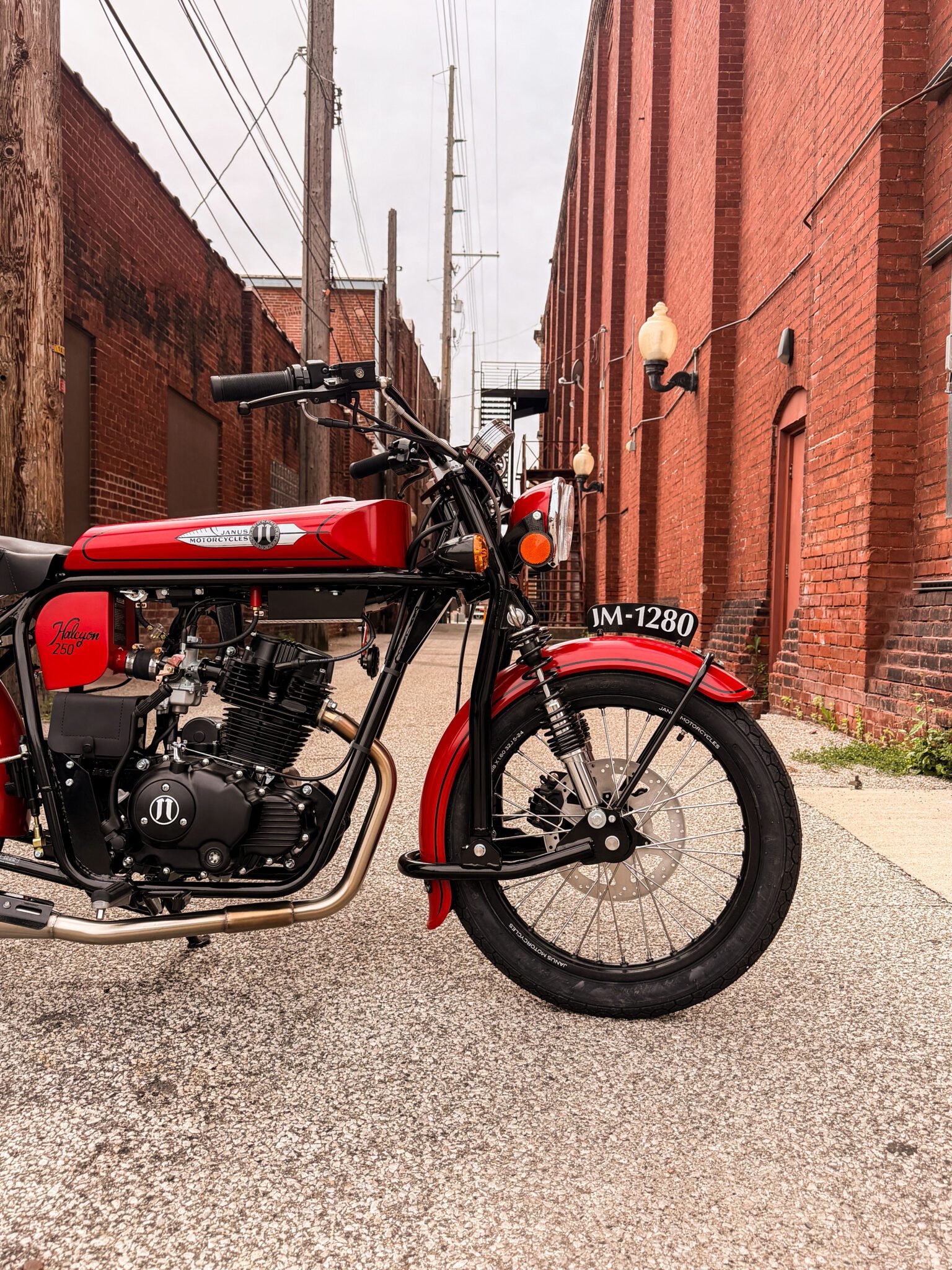 Halcyon 250 #1280